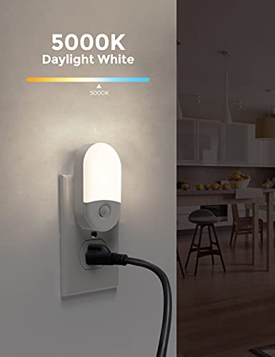 Motion sensor LED night light 2-pack, plug-in for bedroom bathroom
