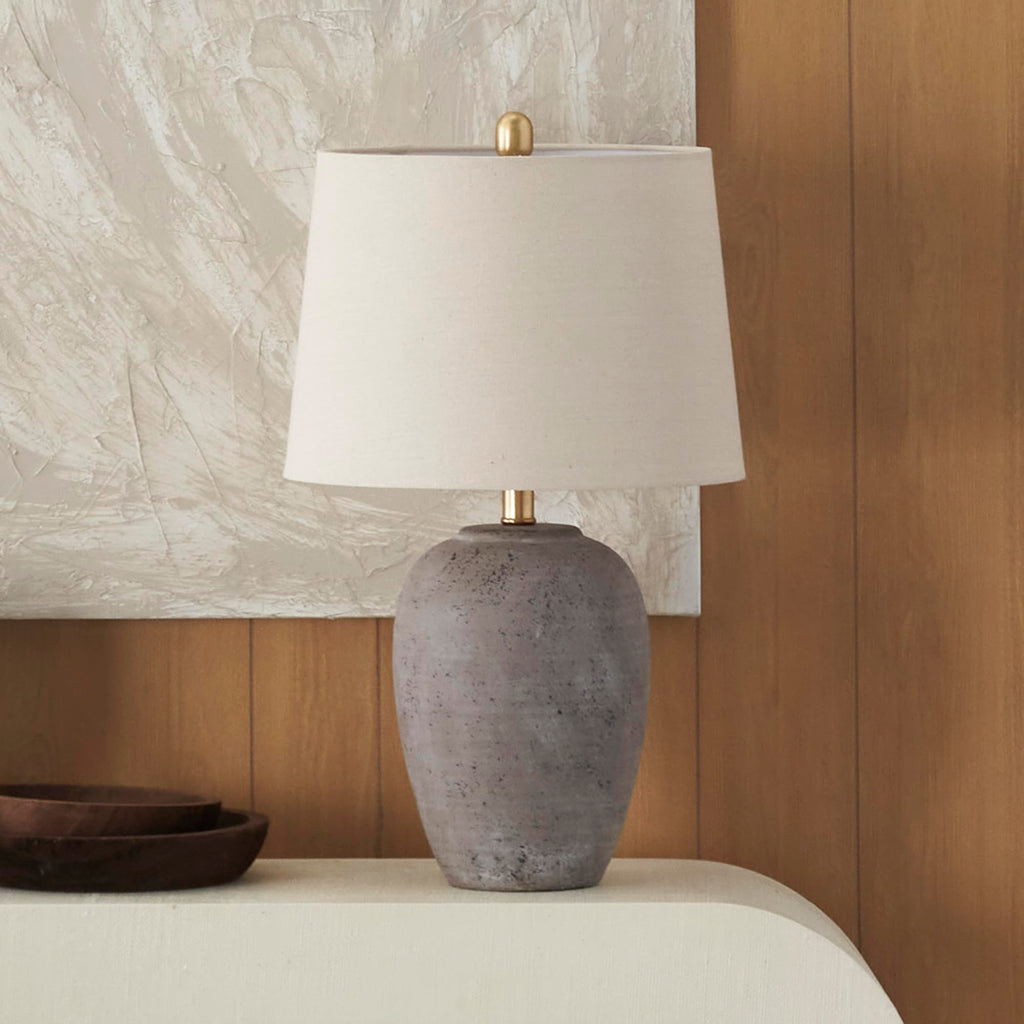 23-inch rustic farmhouse ceramic table lamp with beige linen shade