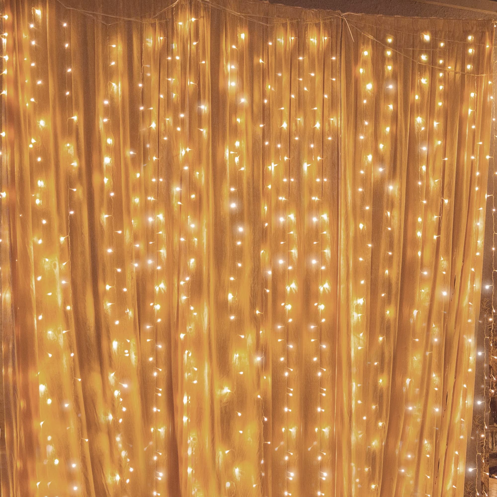 300-LED curtain string light with 8 modes, plug-in, warm white
